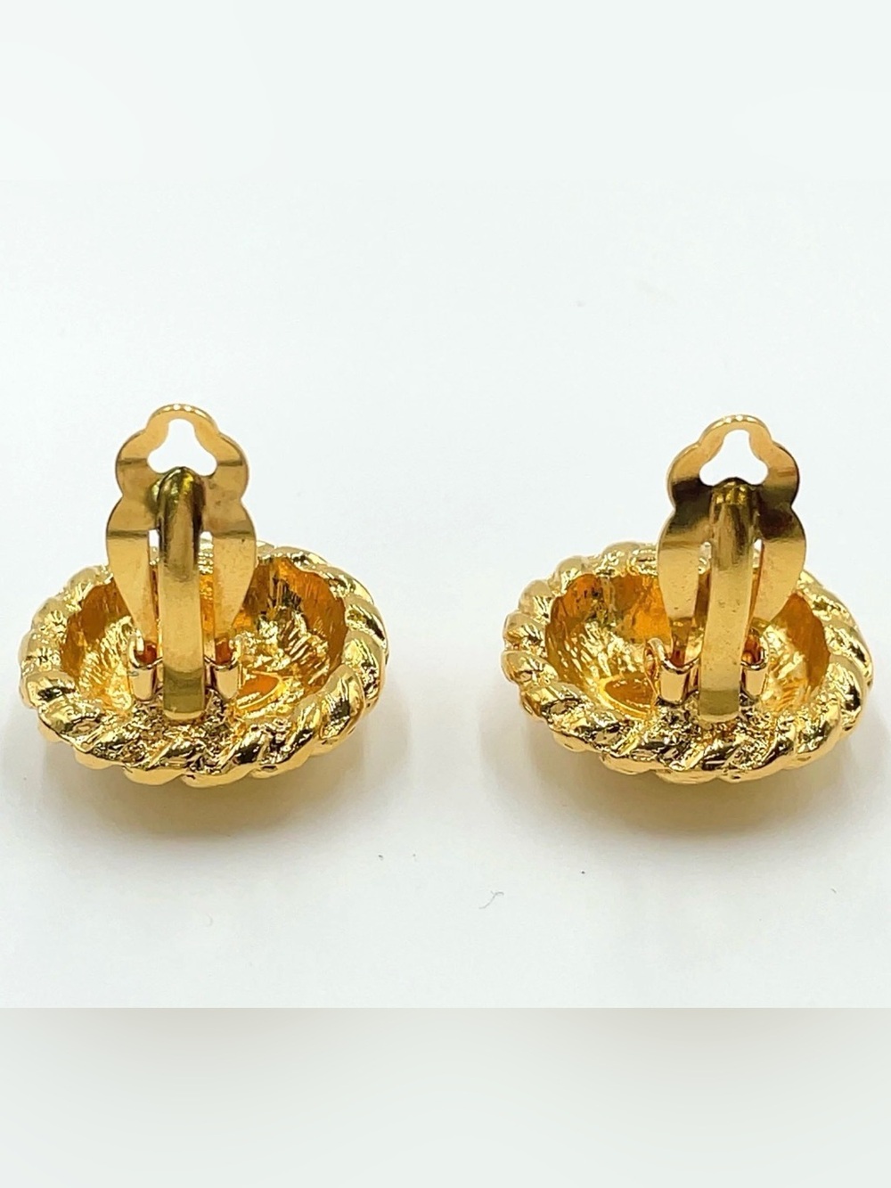 CHANEL๐Gold Interlocking CC Rope-Trim Button Earrings W/Chanel box &bag - Picture 14 of 15